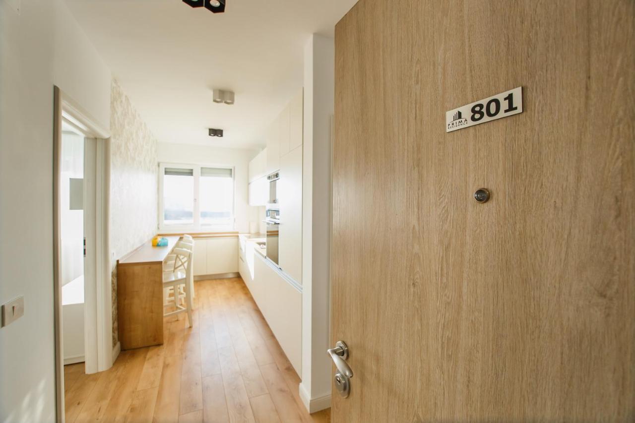 Fantastic Apartment At Prima Residence Oradea Exterior foto