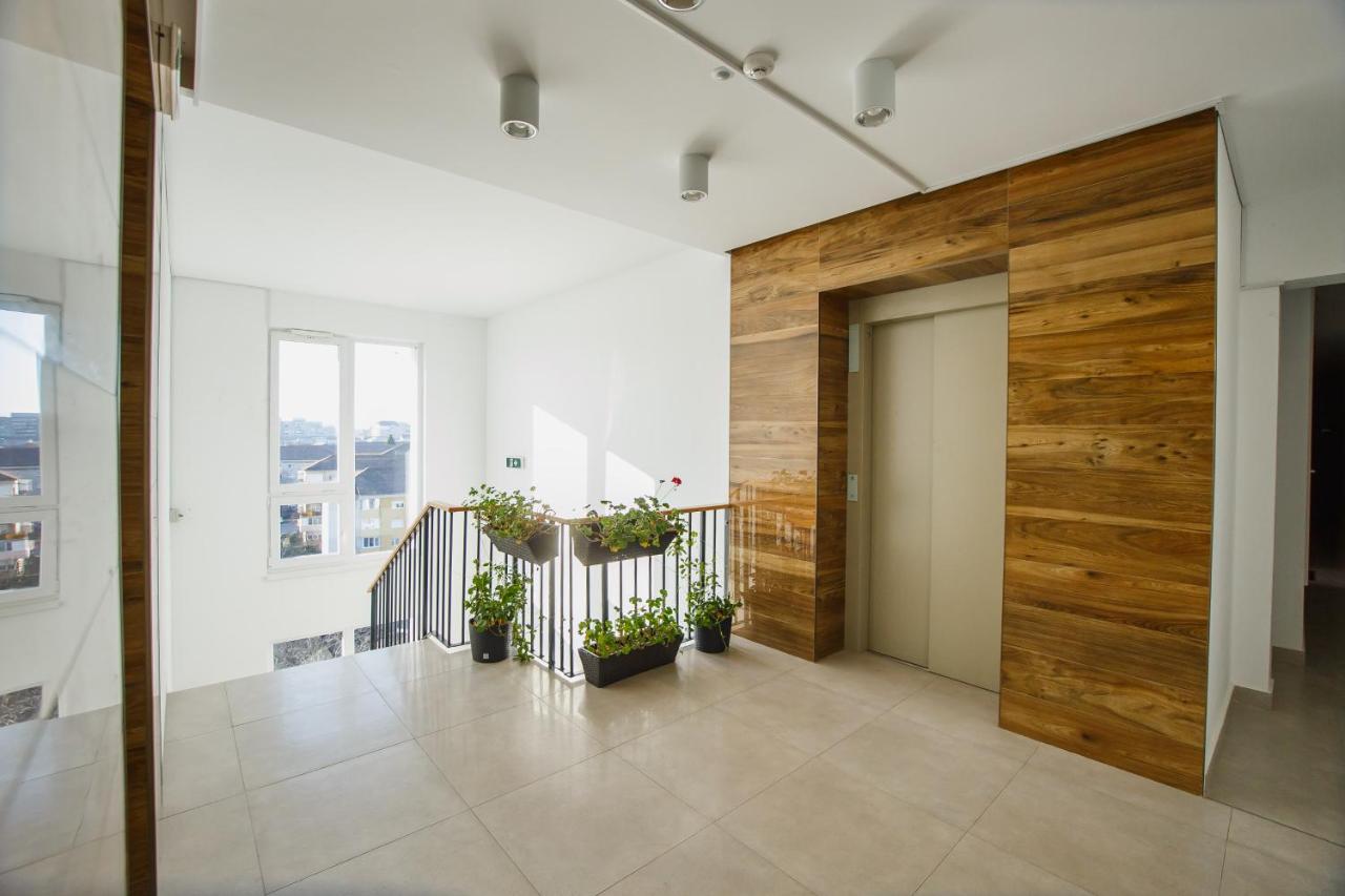 Fantastic Apartment At Prima Residence Oradea Exterior foto