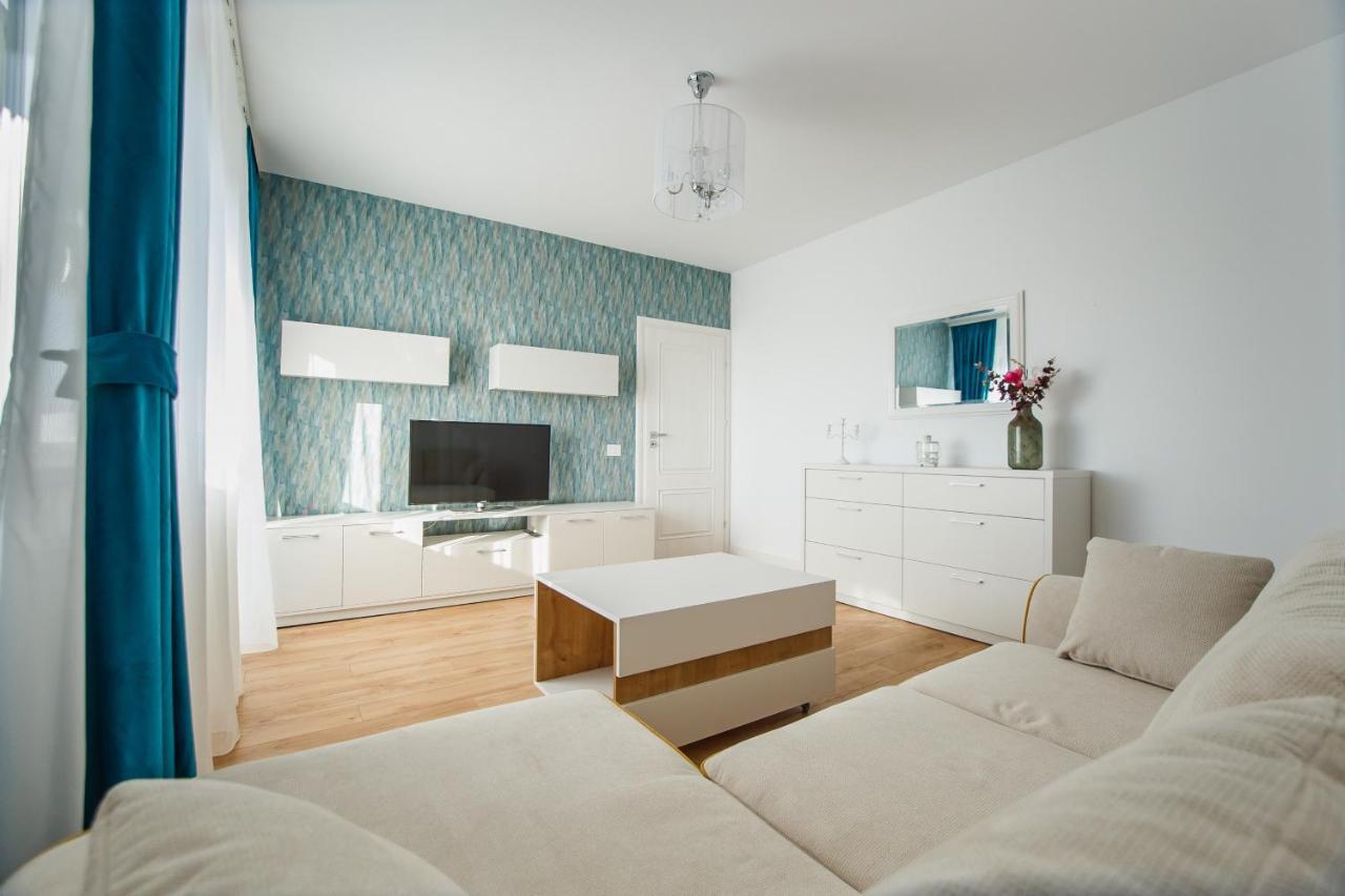 Fantastic Apartment At Prima Residence Oradea Exterior foto