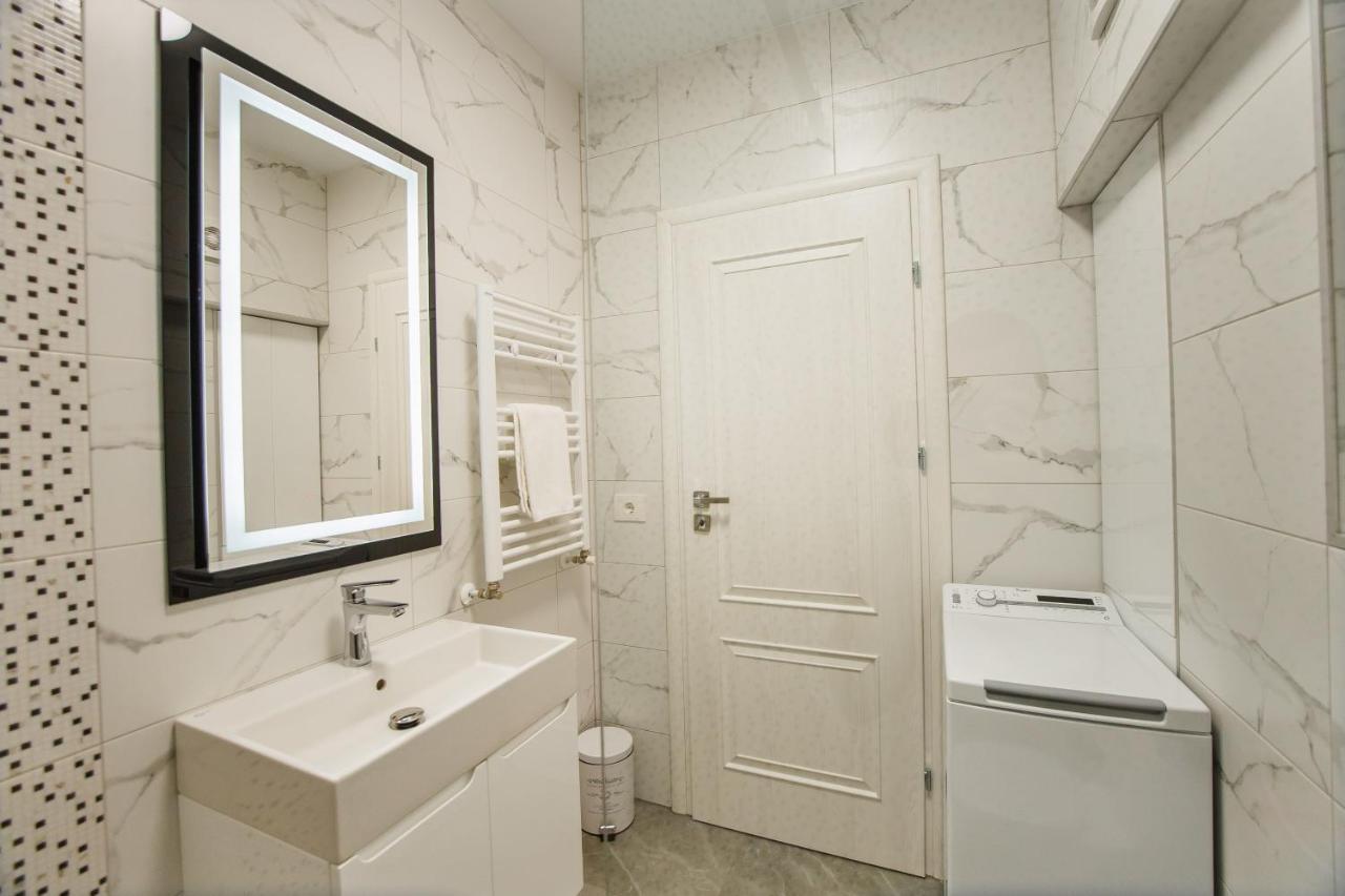 Fantastic Apartment At Prima Residence Oradea Exterior foto